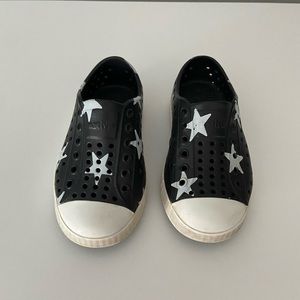 Native Jefferson toddler size shoes
